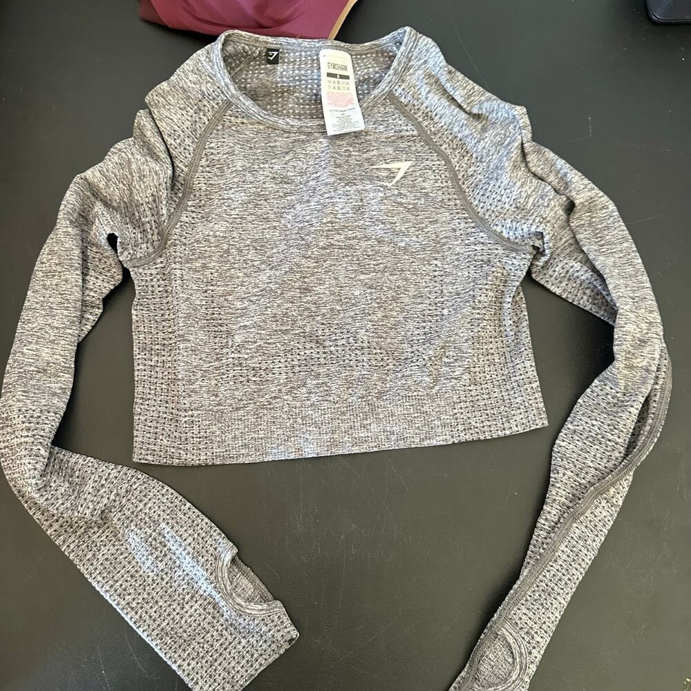 Gymshark cropped long sleeve sz small